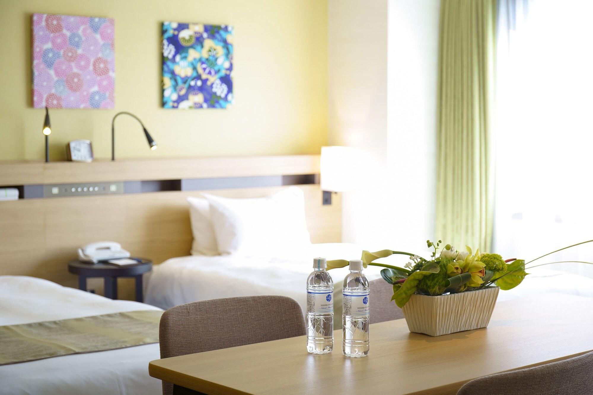 Karasuma Kyoto Hotel Экстерьер фото