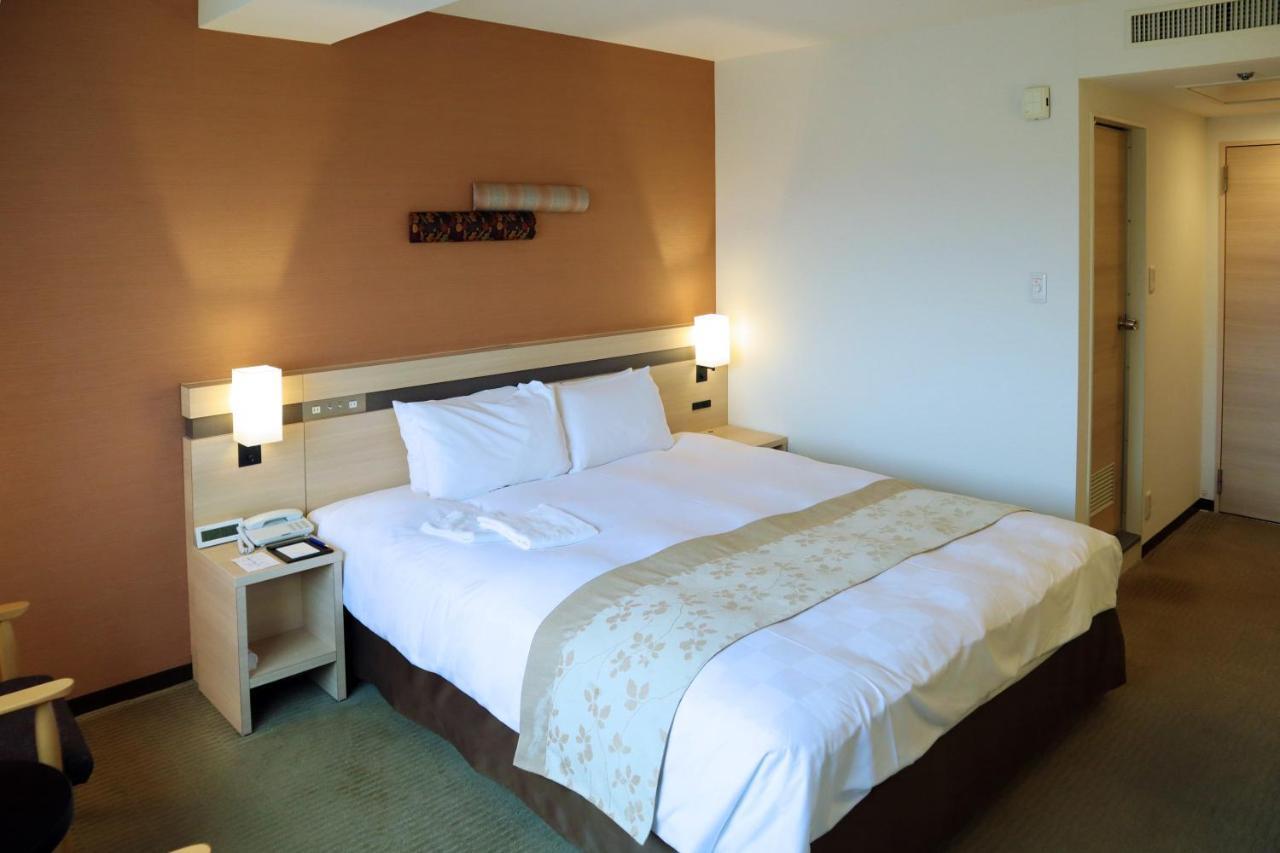 Karasuma Kyoto Hotel Экстерьер фото